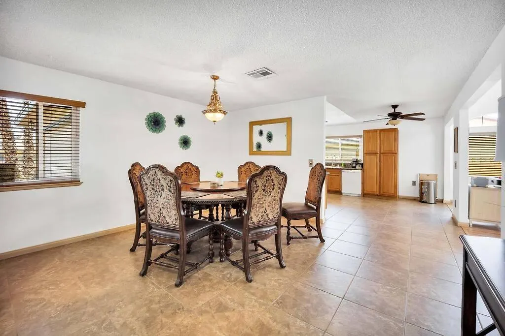 Σπίτι διακοπών Centrally Located Spacious Vacation Hom 13 M Strip Λας Βέγκας Ηνωμένες Πολιτείες της Αμερικής