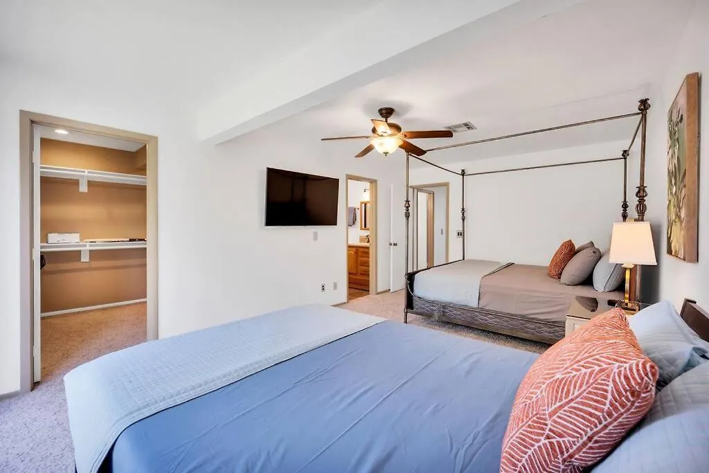 Centrally Located Spacious Vacation Hom 13 M Strip ラスベガス